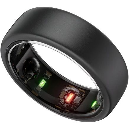 Oura Ring Gen 3 - это третья версия умного кольца в форм-факторе ювелирного изделия, с помощью которого мы можем отслеживать качество нашего сна, физическую активность и общее состояние здоро