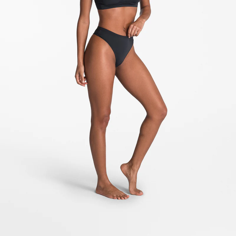 Whoop трусы-стринги женские Essential Thong | Sensor Enabled (Black M)