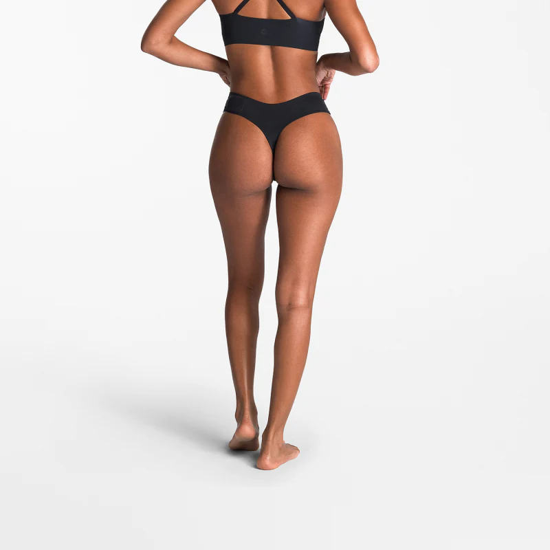 Whoop трусы-стринги женские Essential Thong | Sensor Enabled (Black M)