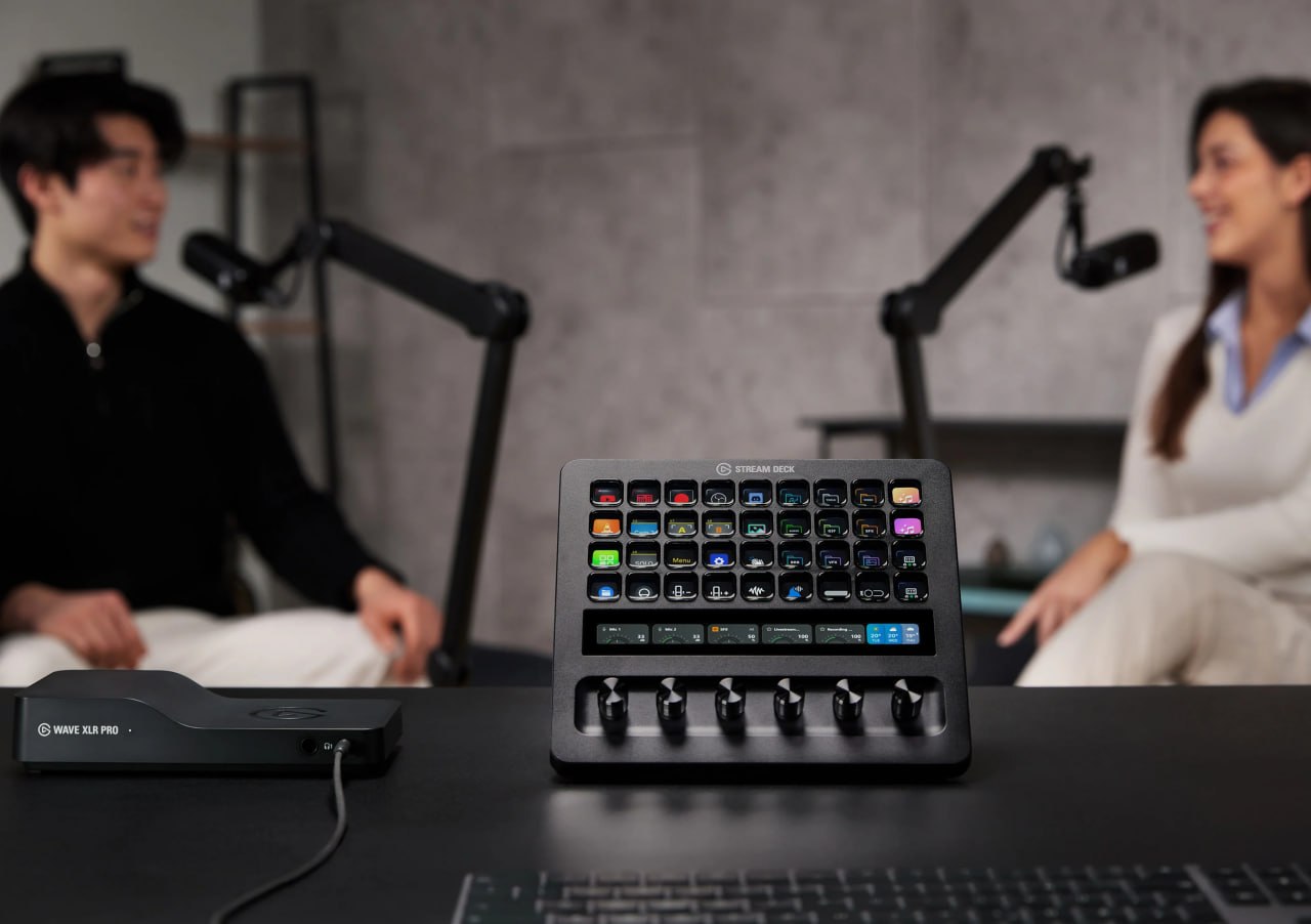 Elgato Stream Deck+ XL (32 клавиши + 6 регуляторов) - контроллер для стриминга